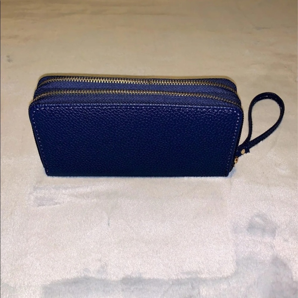 Wallet - Picture 2 of 6
